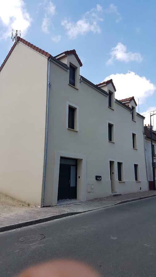 Cdg Aparts Le Mesnil-Amelot Bagian luar foto